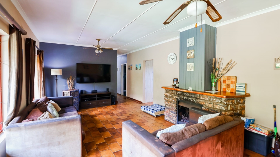 4 Bedroom Property for Sale in Sedgefield Central Western Cape